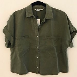 Worn just a few times! Zara boxy button down shirt